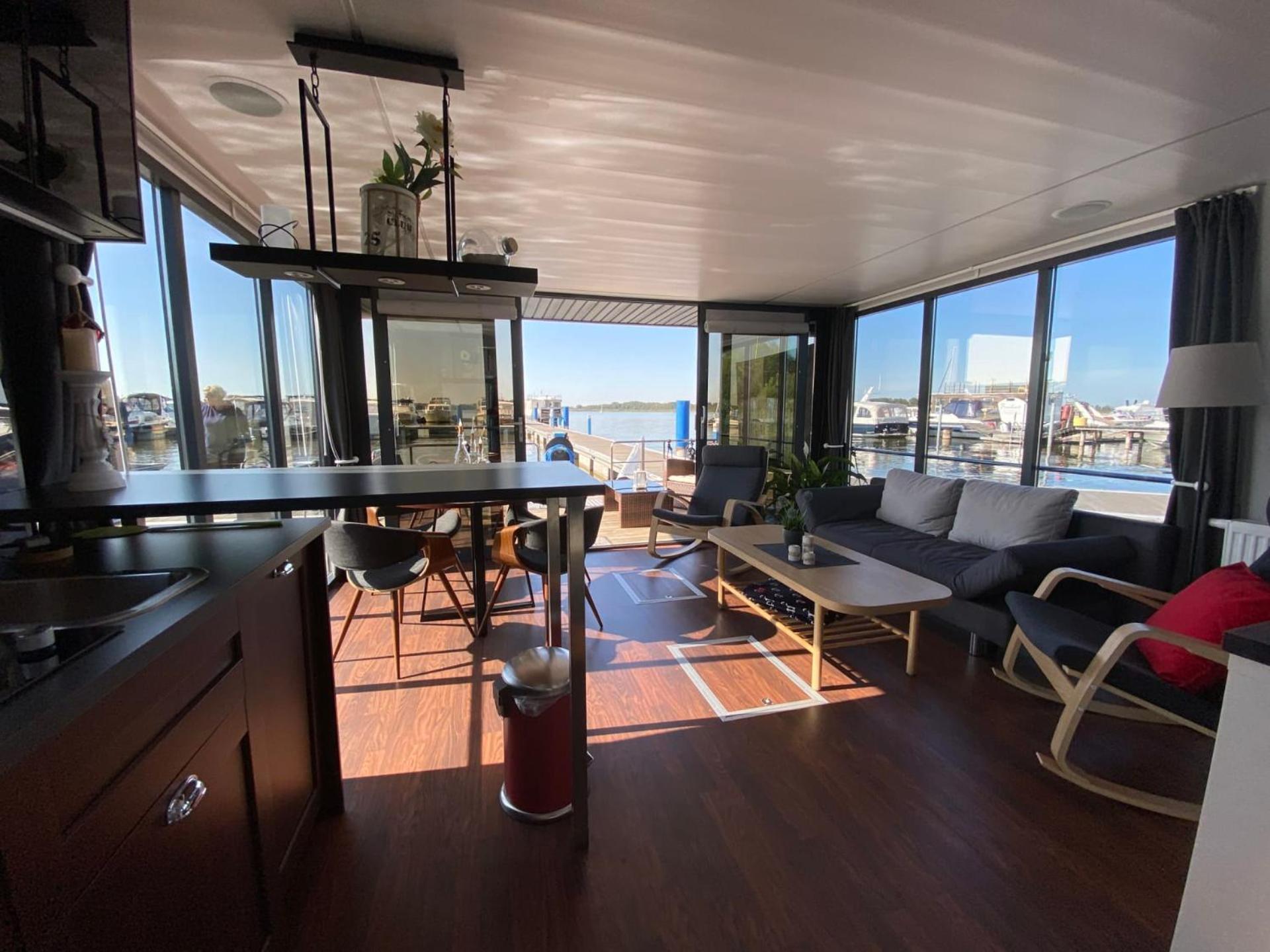 Ferienzentrum Yachthafen Rechlin Exteriér fotografie
