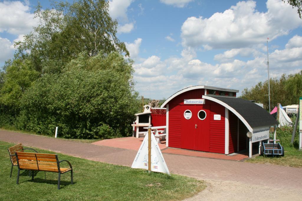 Ferienzentrum Yachthafen Rechlin Exteriér fotografie